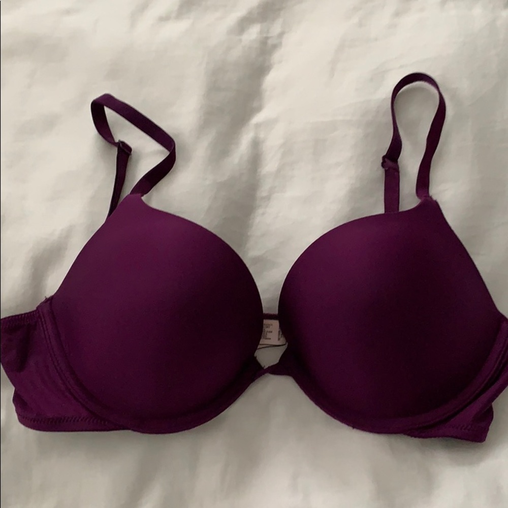 Victoria’s Secret push-up bra 34C